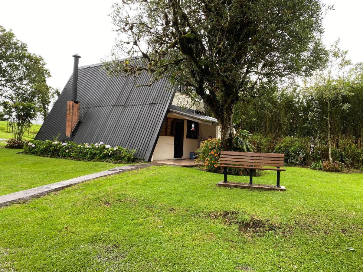 Villa Calas Vara Blanca (Heredia) Exterior foto